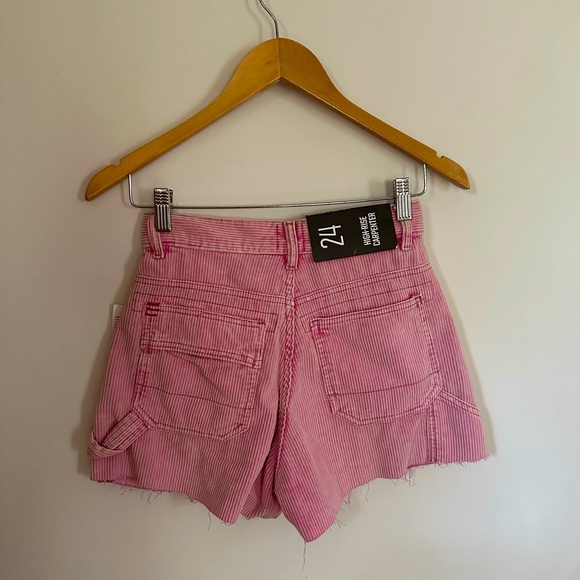 BDG High-rise Carpenter Corduroy Shorts - Pink - Picture 2 of 3